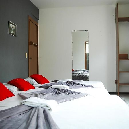 Hotel Rainha De Itapua Salvador Esterno foto