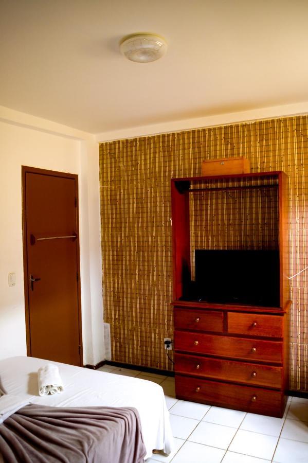 Hotel Rainha De Itapua Salvador Esterno foto
